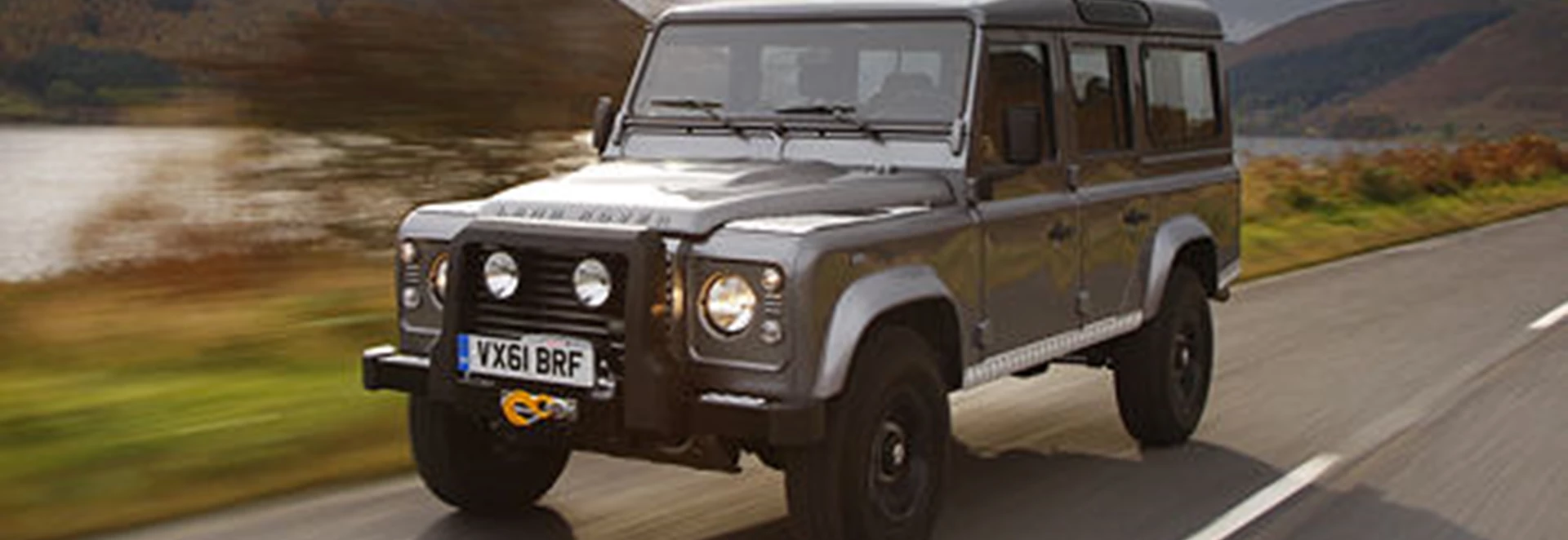 Land Rover Defender 2.2 110 County Station Wagon